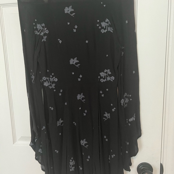 Free People black bell sleeve dress - Picture 2 of 6